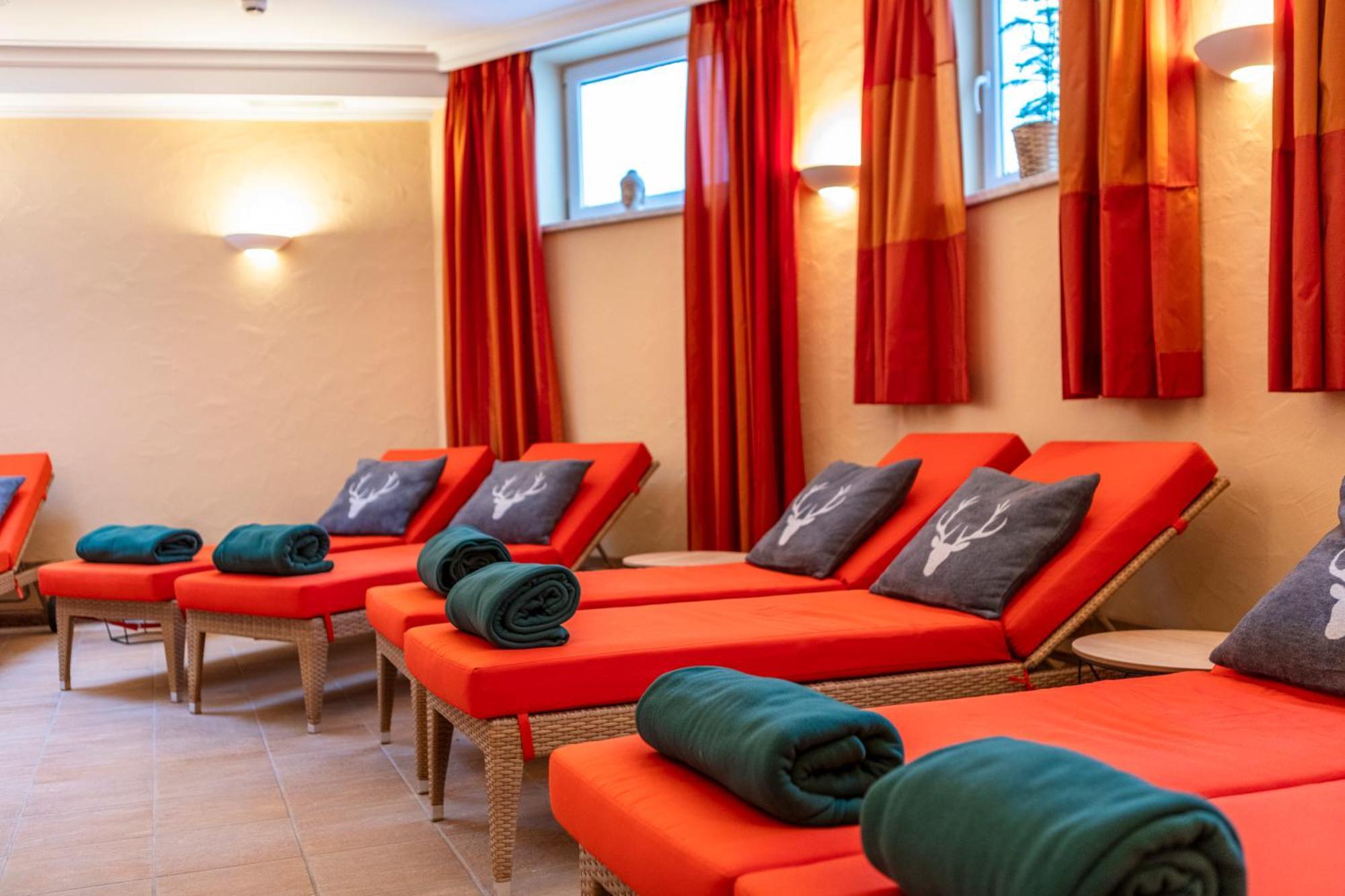 Hotel Oberwirt - Nahe An Saalbach Und Zell Am See, Viehhofen Sommercard Экстерьер фото