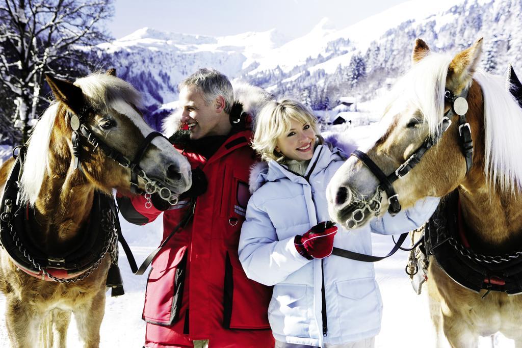 Hotel Oberwirt - Nahe An Saalbach Und Zell Am See, Viehhofen Sommercard Экстерьер фото